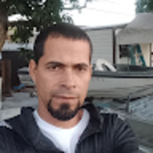 Meet your Posher, Darien